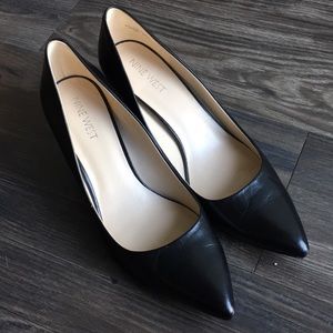 Like New Nine West Pumps